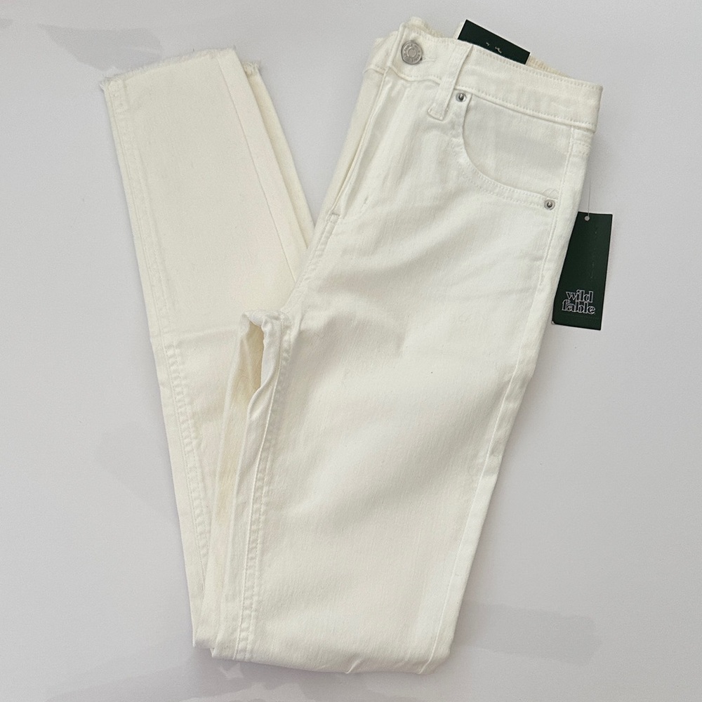 Wild fable, high-rise, white skinny jean